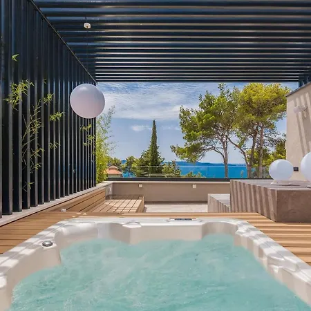 Grancaric Holiday home *